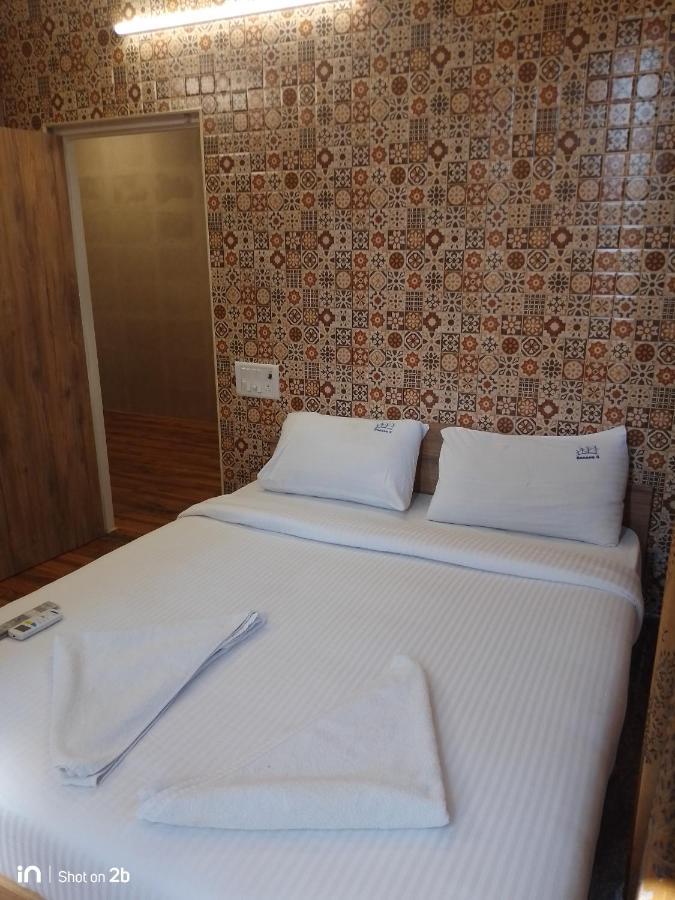 צ'נאי Season 4 Residences - 1Bhk Furnished Apartments מראה חיצוני תמונה